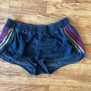 Aviator nation 5stripe jogger shorts